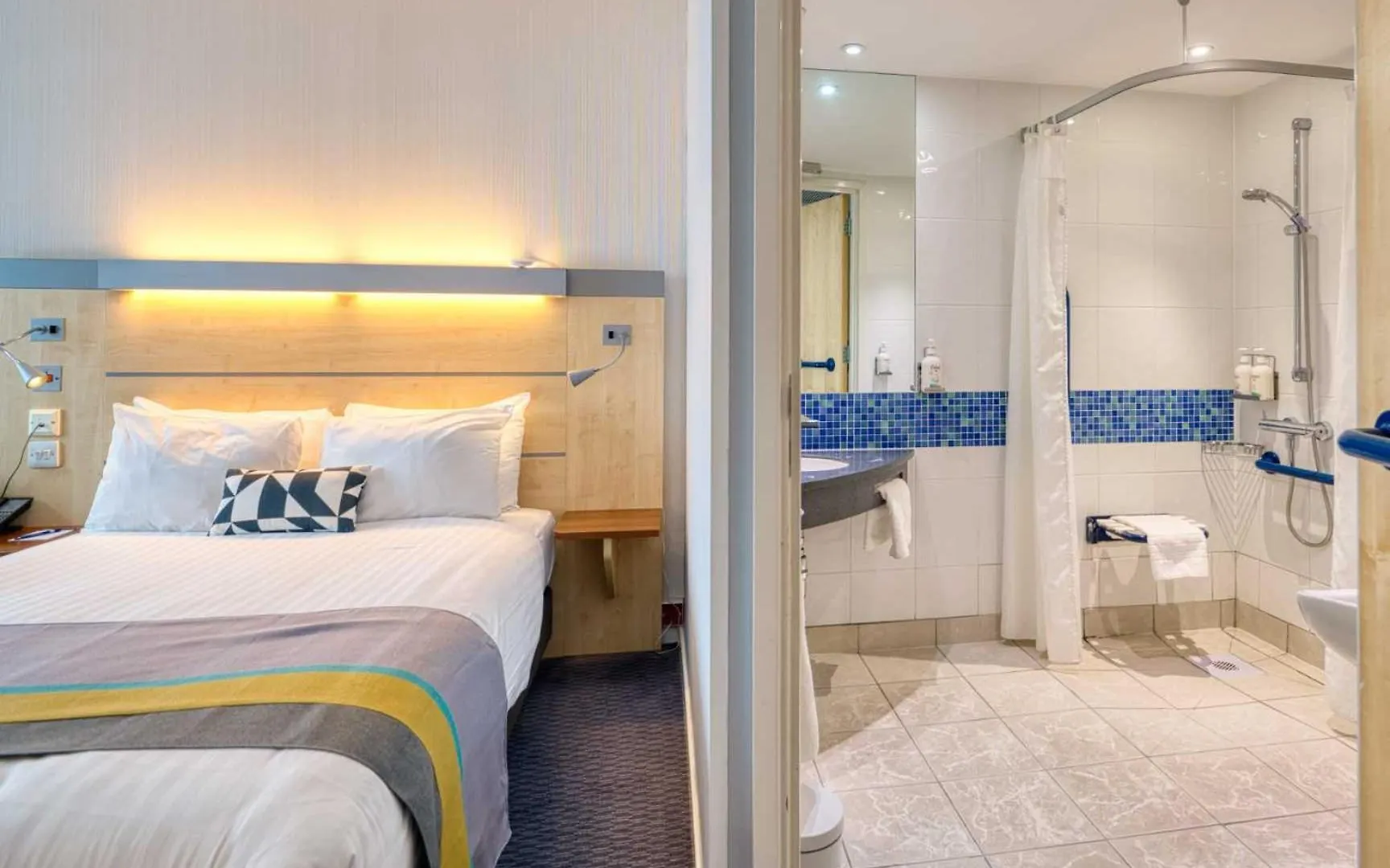 *** Hotel Holiday Inn Express Hull City Centre By Ihg Kingston upon Hull United Kingdom