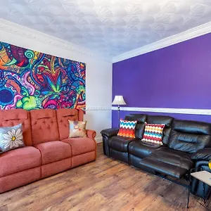 Apartment The Miracle Spacious 2 Bedroom 3 Beds Hull
