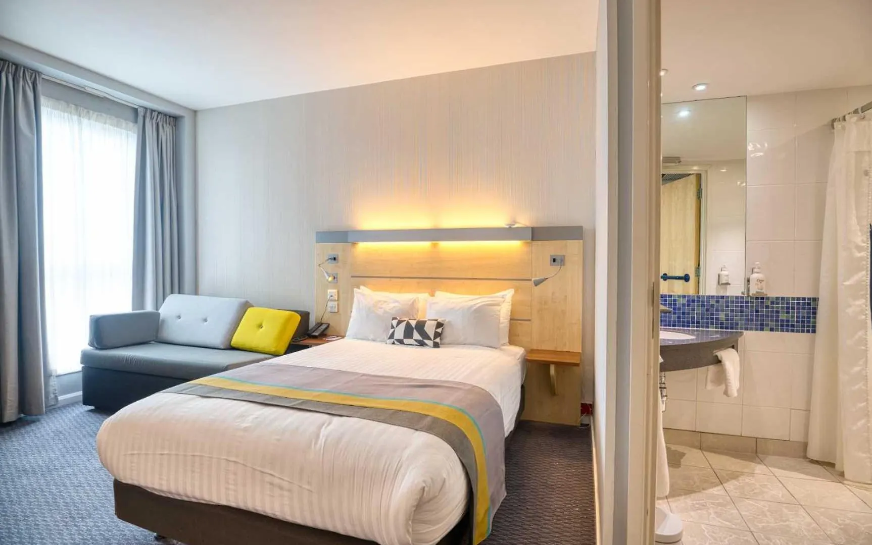 Holiday Inn Express Hull City Centre By Ihg Kingston upon Hull